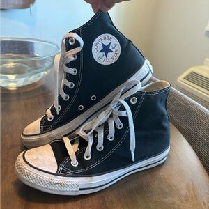Excellent condition high rise converse
